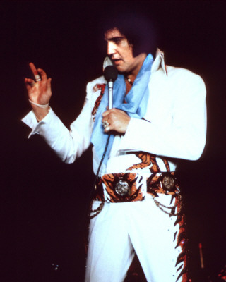Elvis Presley-3
