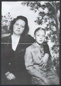 Elvis Presley with his mother, Gladys
